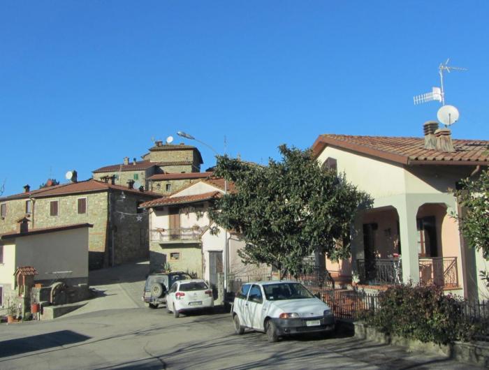 Bicciano - Talla - Arezzo: centro del paese di Bicciano