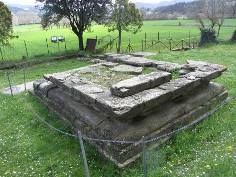 altare etrusco